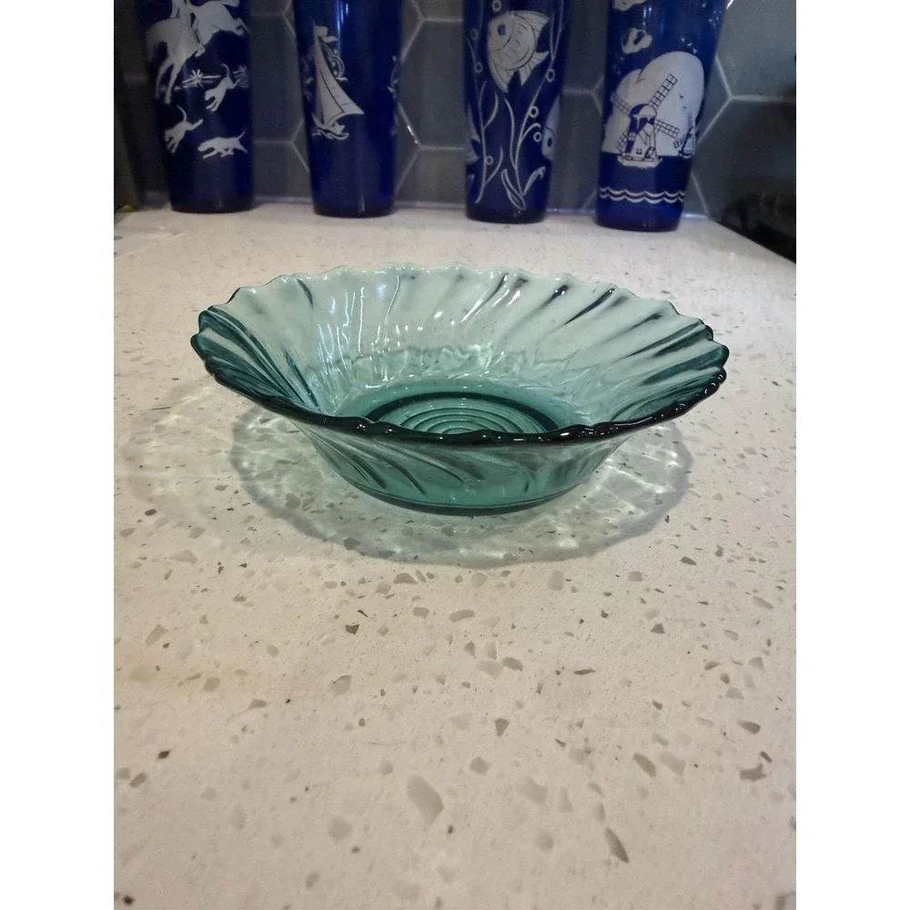 Jeannette Petal Swirl Ultramarine Teal 5 5/8